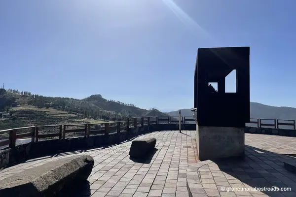 Las espectaculares vistas desde el Mirador. Al fondo, el Teide