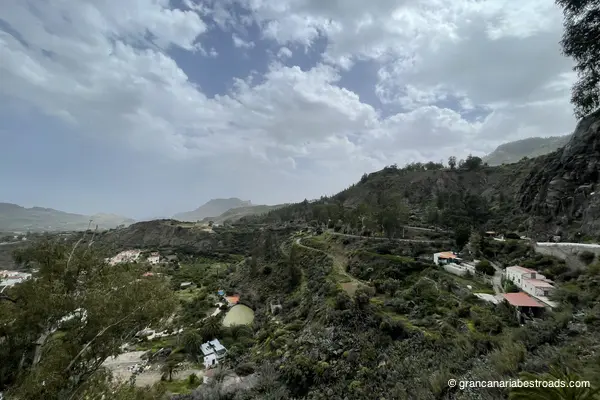 Las vistas sobre el valle de Fataga, hasta el océano en Maspalomas