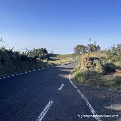 A stretch of road along the mountain ridge