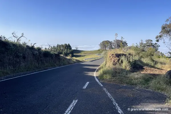A stretch of road along the mountain ridge